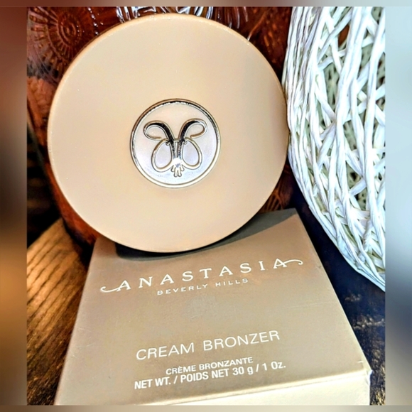 5/75$ Anastasia Beverly Hills cream bronzer (hazelnut) - Picture 15 of 15